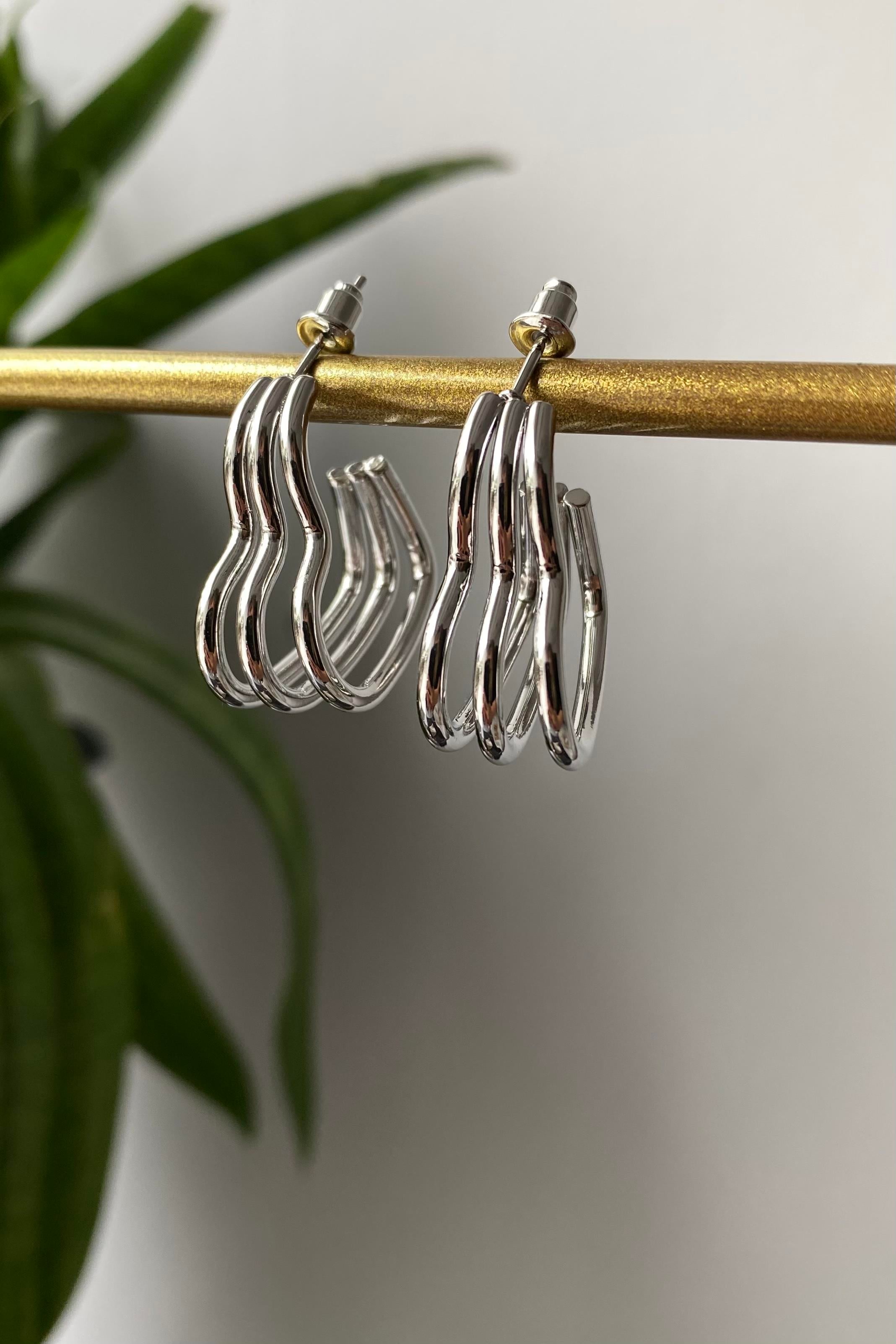 ŞERİTLİ KALP KÜPE