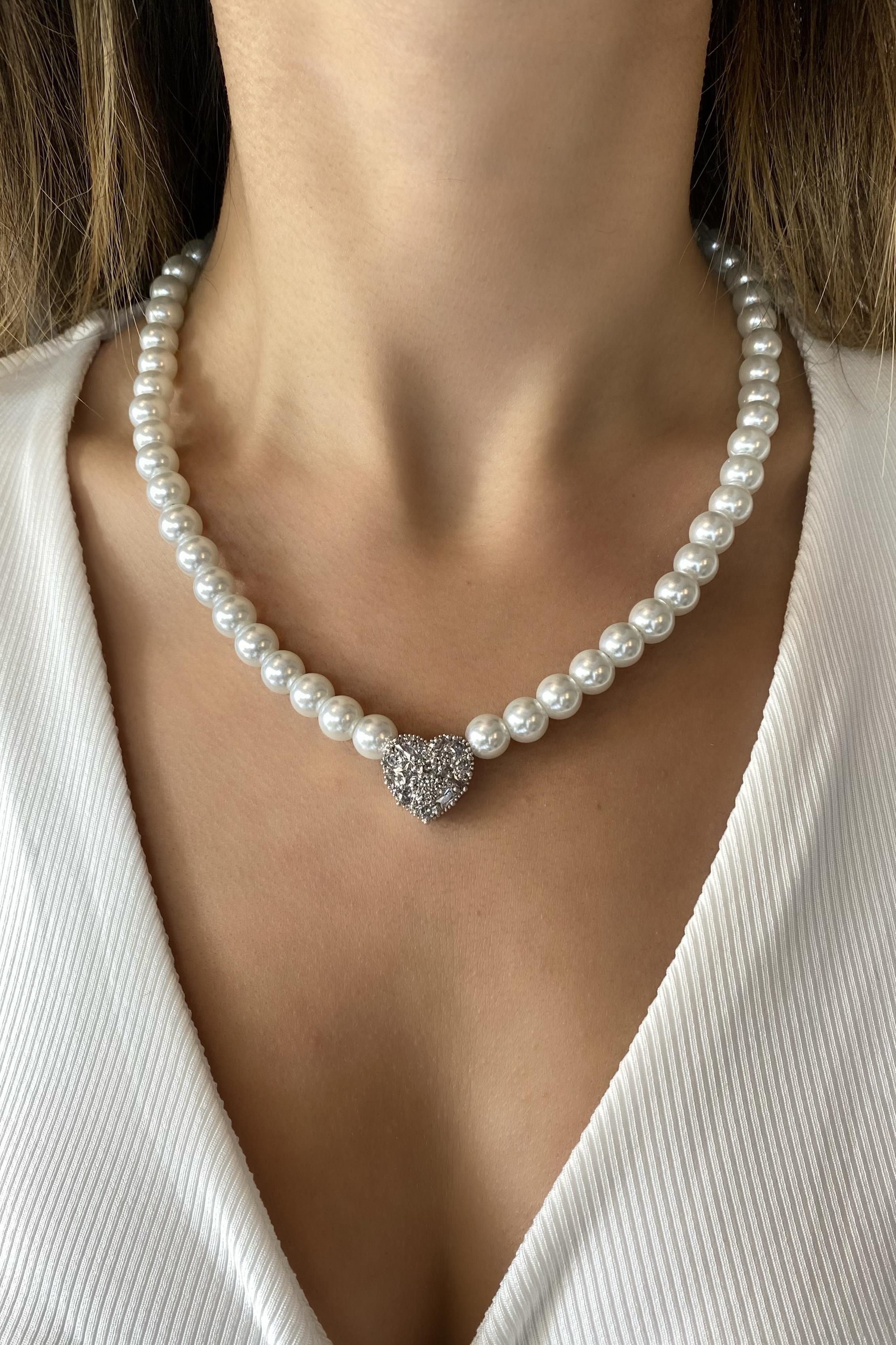 SERPME TAŞLI KALPLİ İNCİ KOLYE