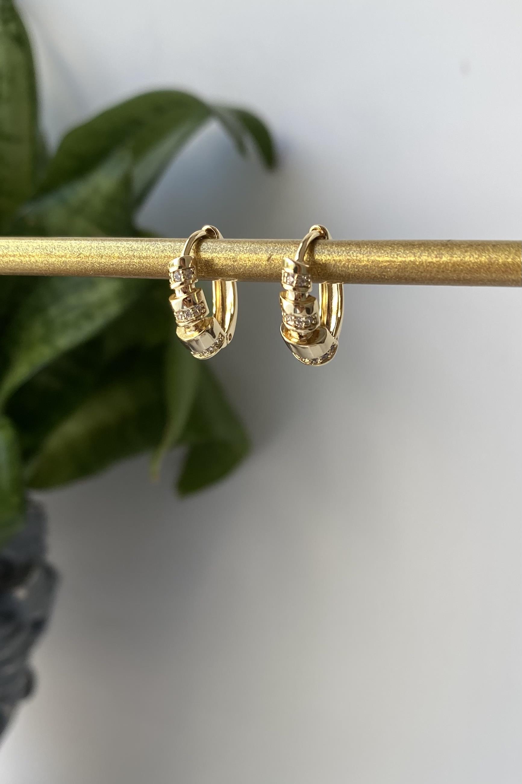 TAŞ SARMALI OVAL KÜPE 1.5CM