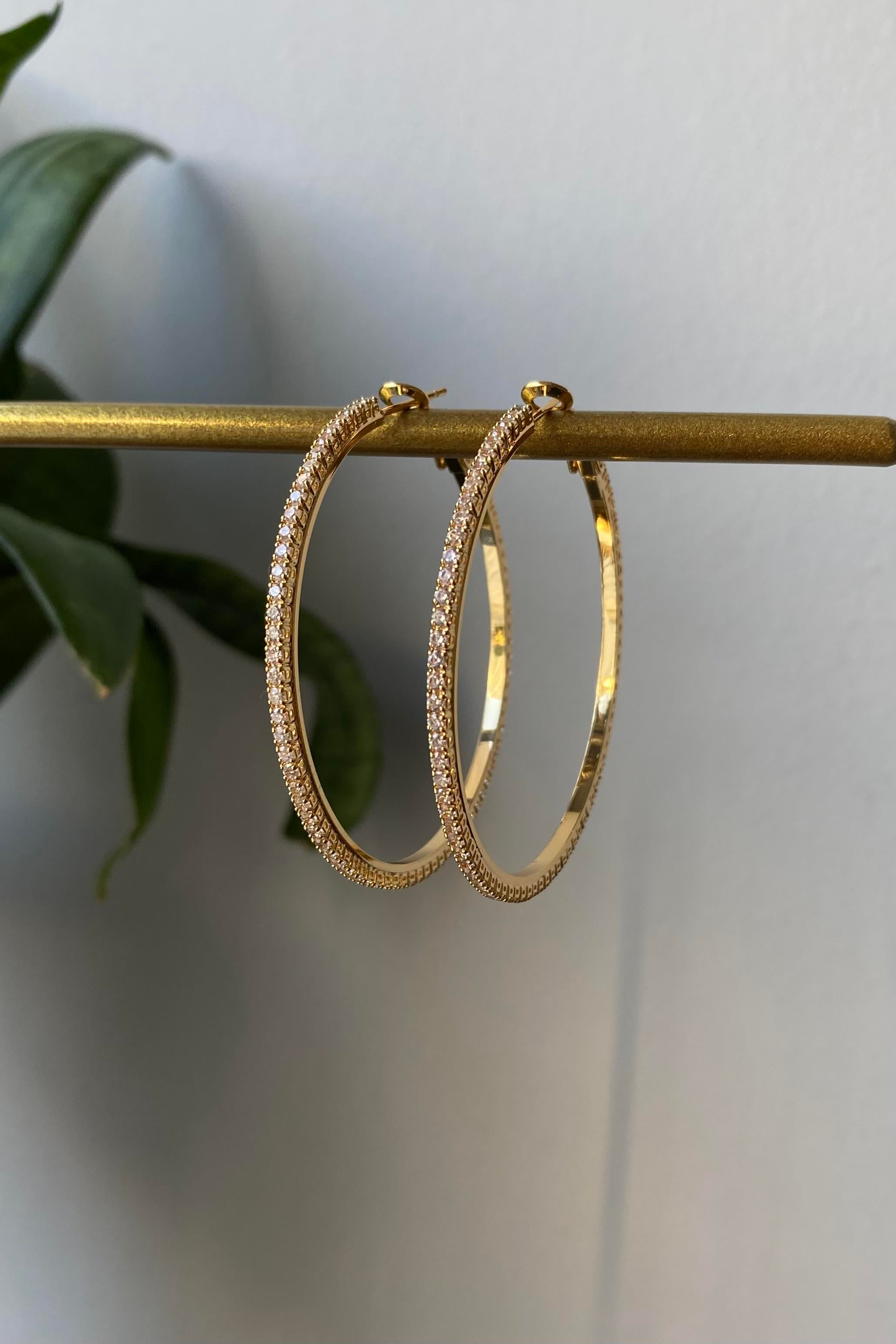 TAŞ SIRALI HALKA KÜPE 5cm