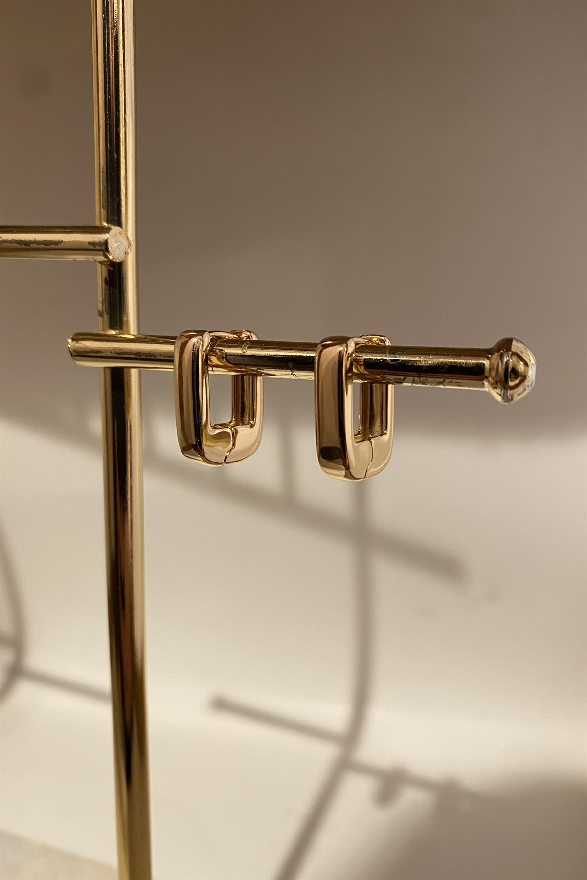 TOMBUL DİKDÖRTGEN HALKA KÜPE 1.7cm