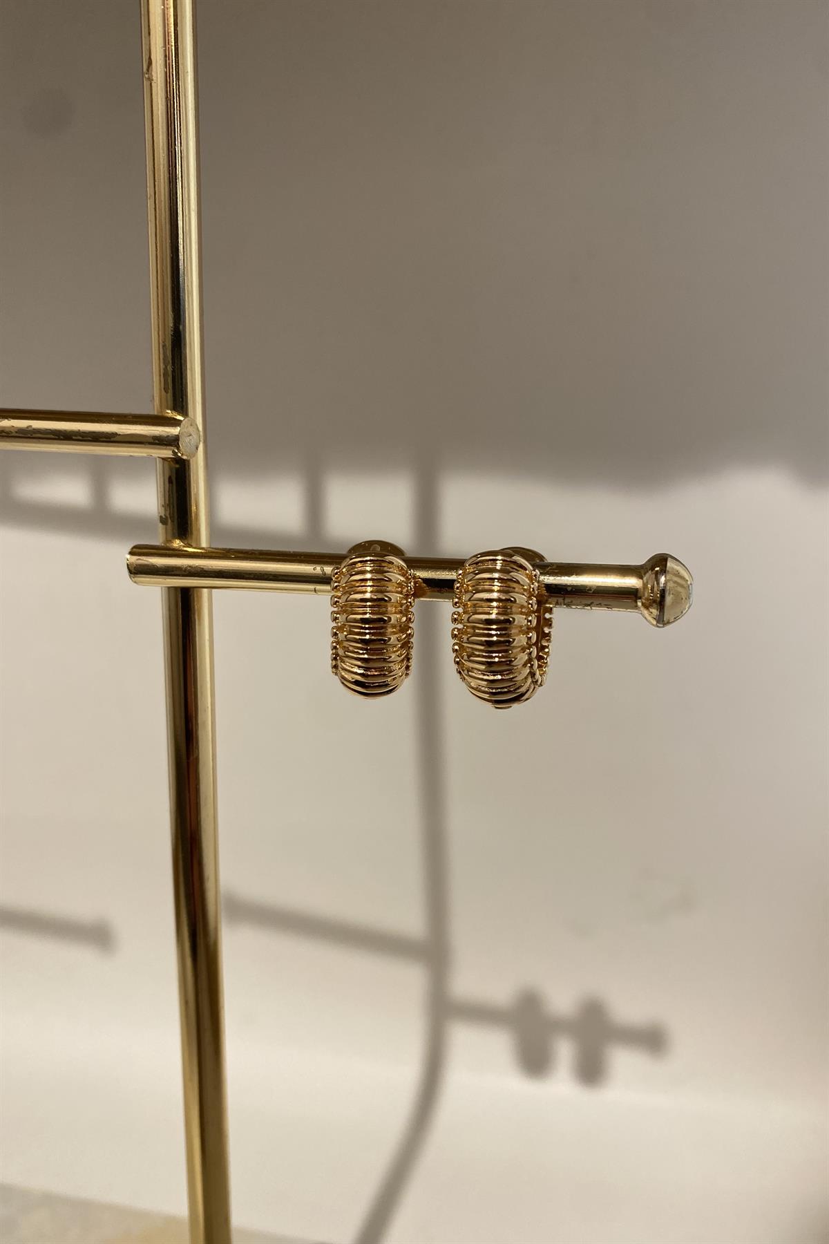 TOMBUL HALKA KÜPE 1,8cm