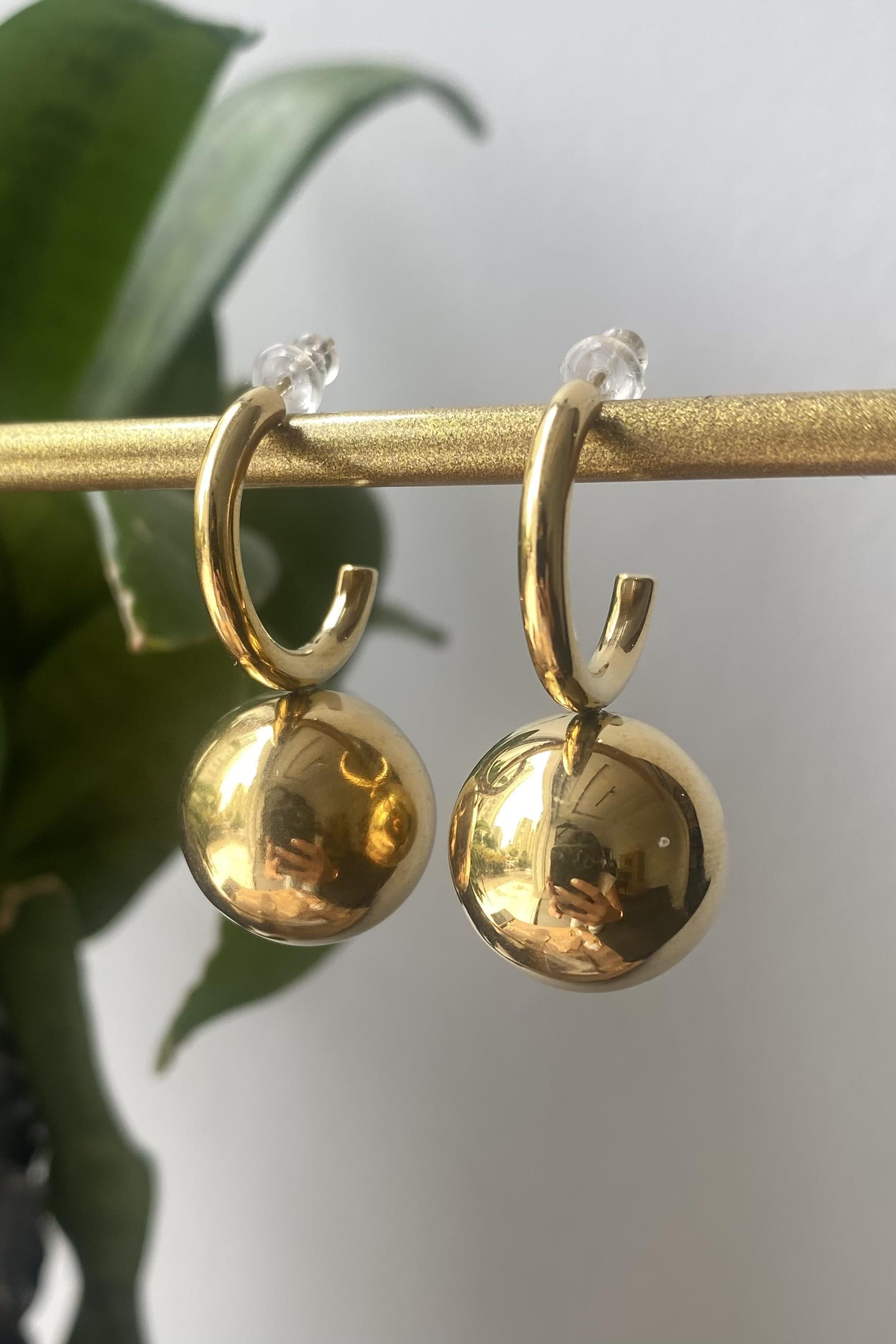 TOP UÇLU ÇİVİ KÜPE