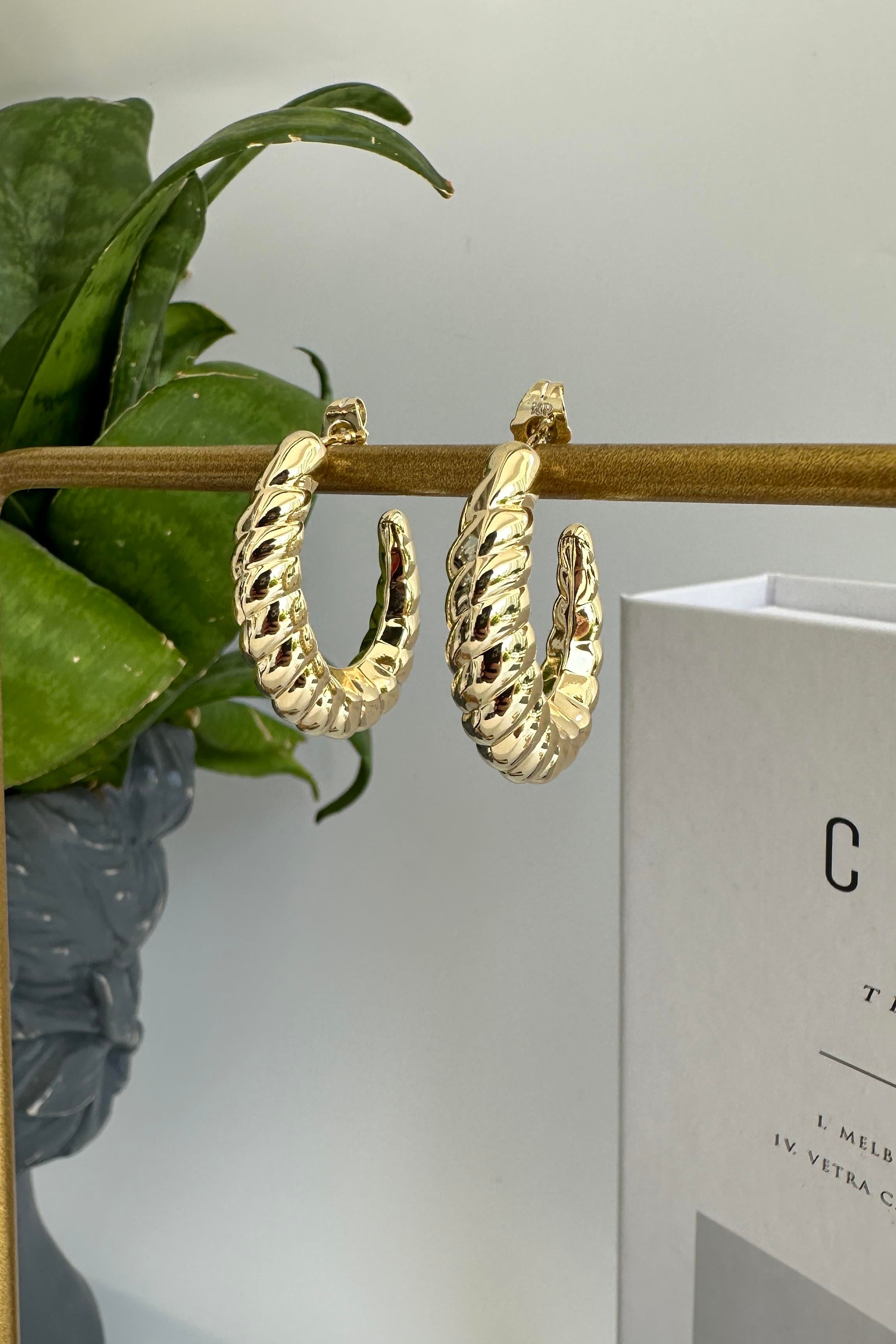 U MODEL SARMAL KÜPE