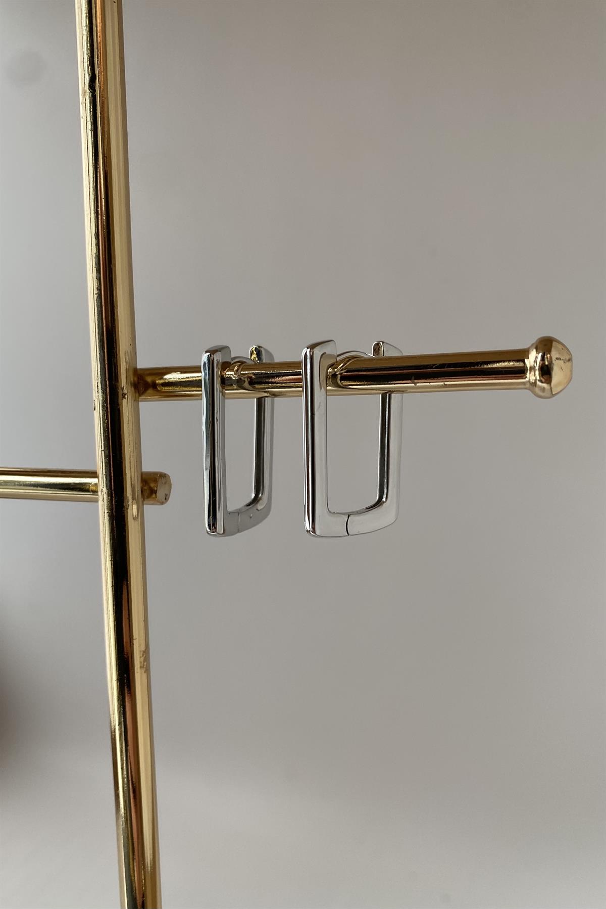 YASSI DİKDÖRTGEN HALKA KÜPE 3cm