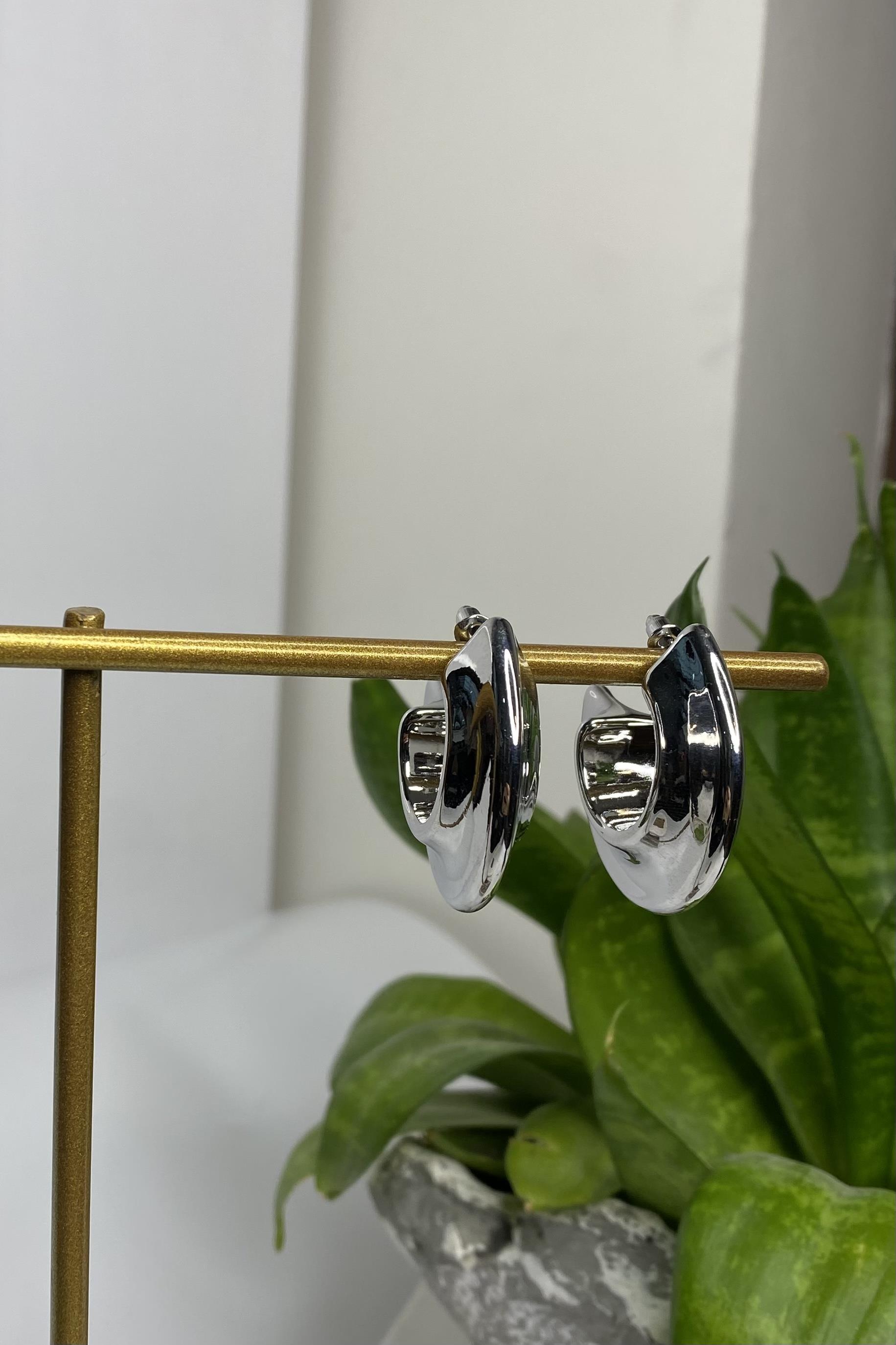 YASSI KABARTMALI HALKA KÜPE 4cm