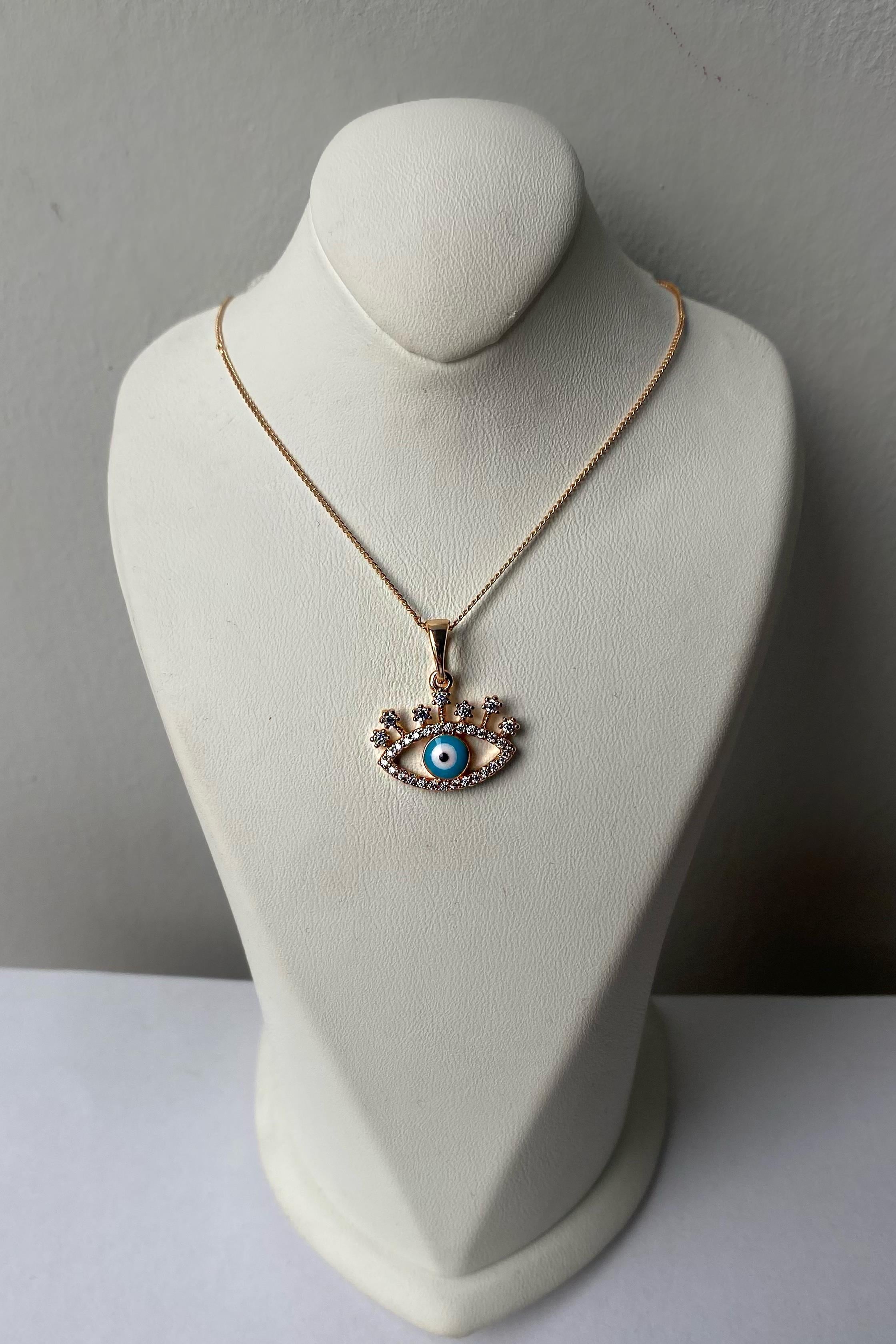 YILDIZ SAÇAN GÖZ KOLYE