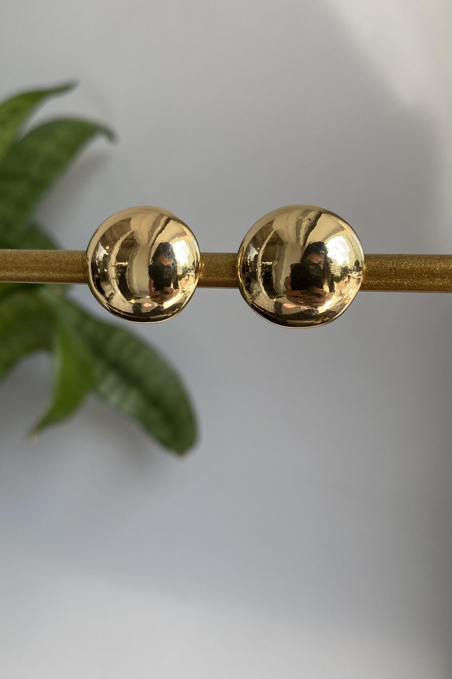 YUVARLAK DÜĞME ÇİVİ KÜPE