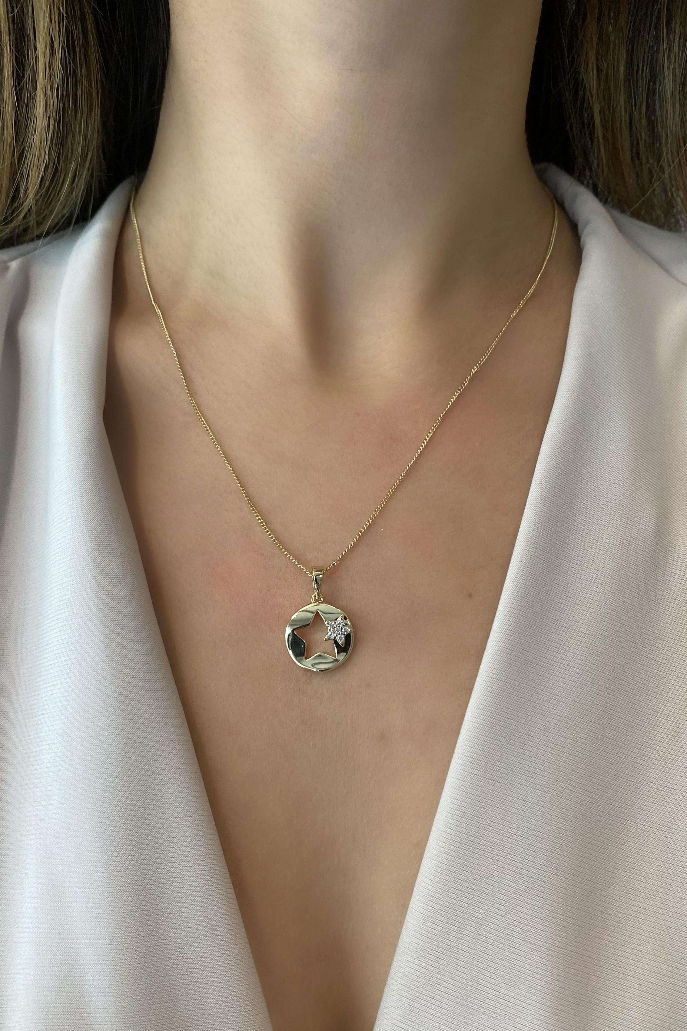 YUVARLAK PLAKA TAŞLI YILDIZ KOLYE 45cm