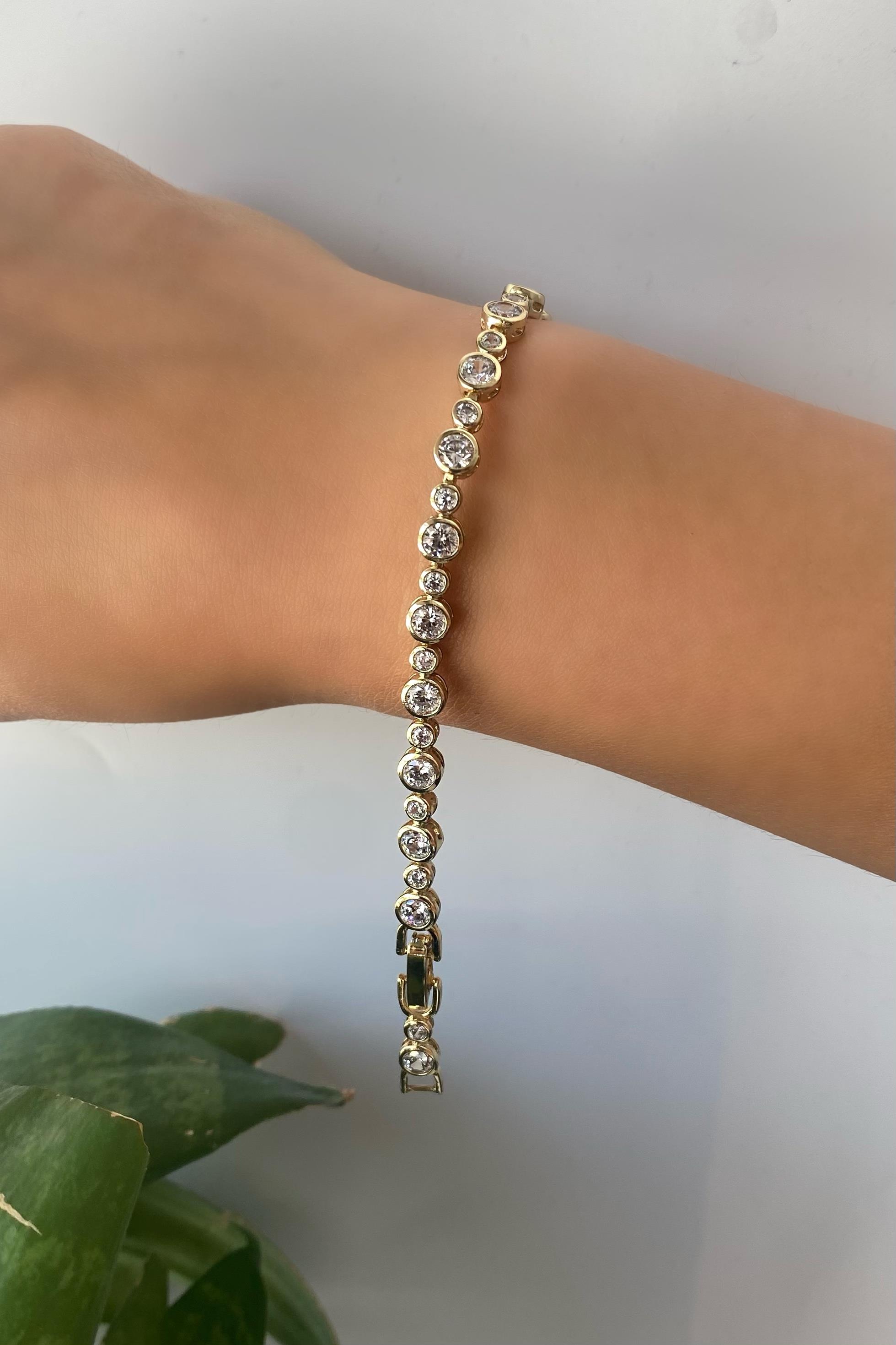 YUVARLAK TAŞLI BİLEZİK