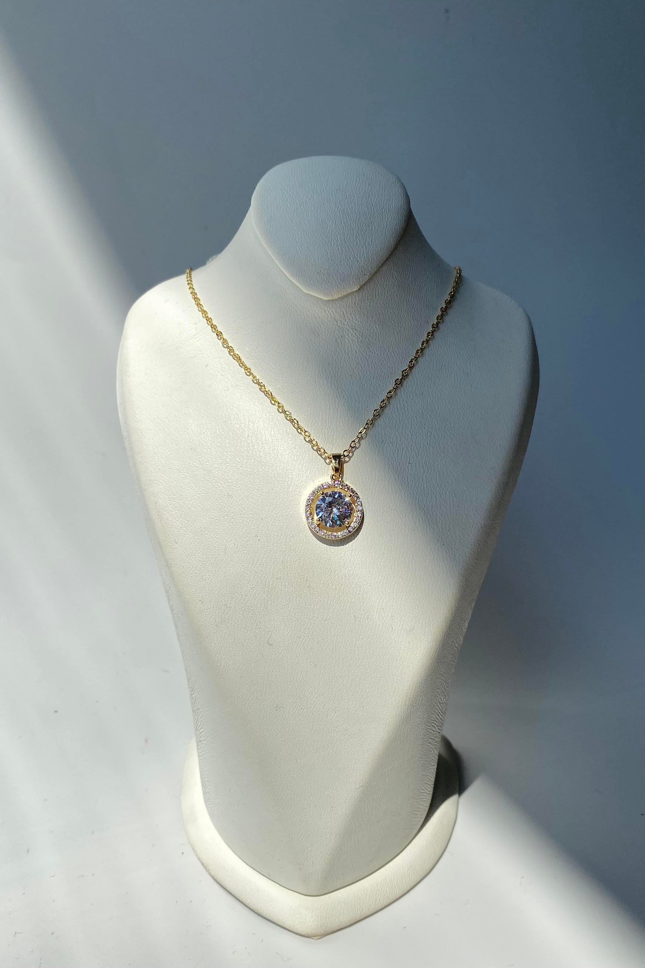 ZİRKON TAŞ YUVARLAK KOLYE