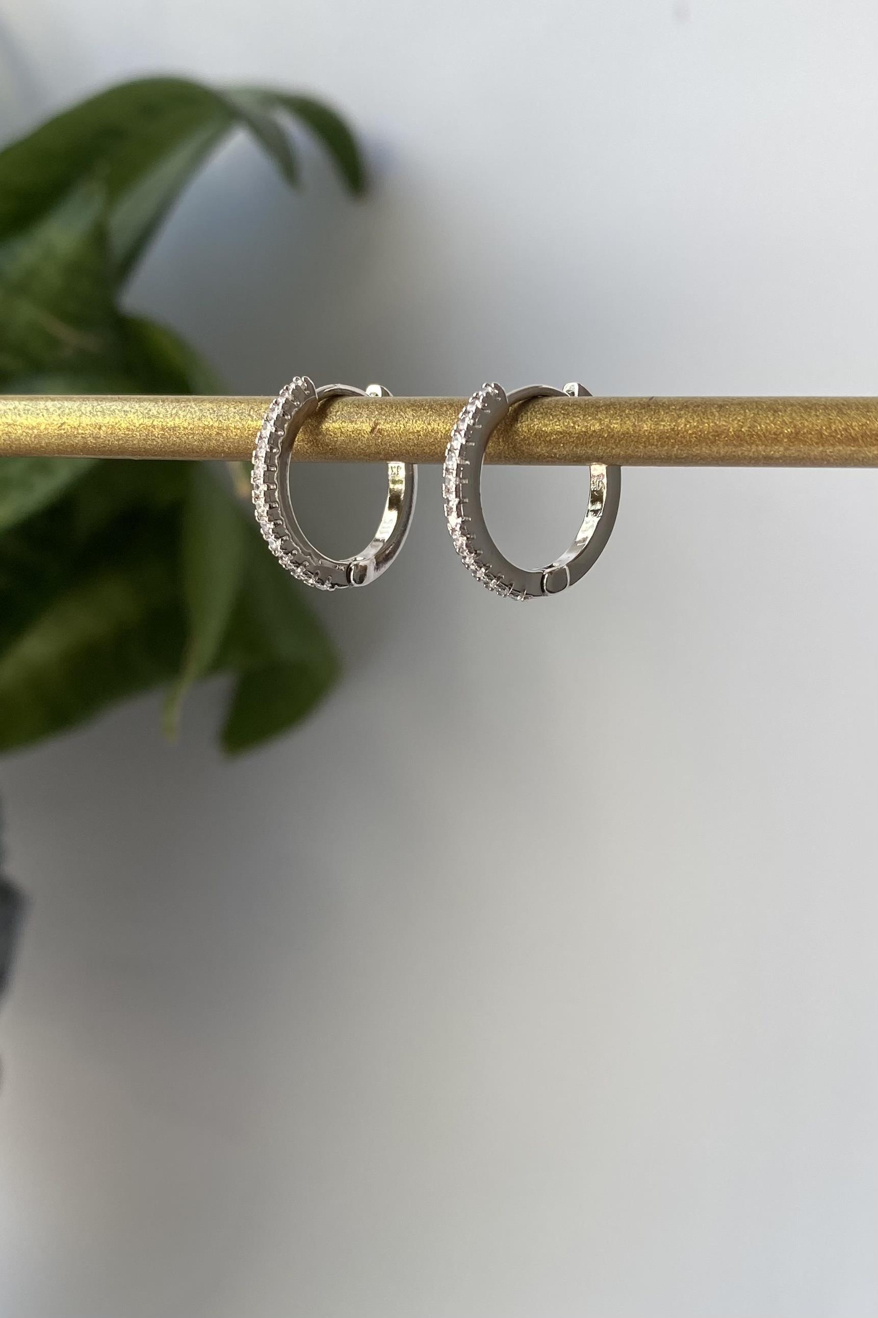 ZİRKON TAŞLI HALKA KÜPE 1.5CM