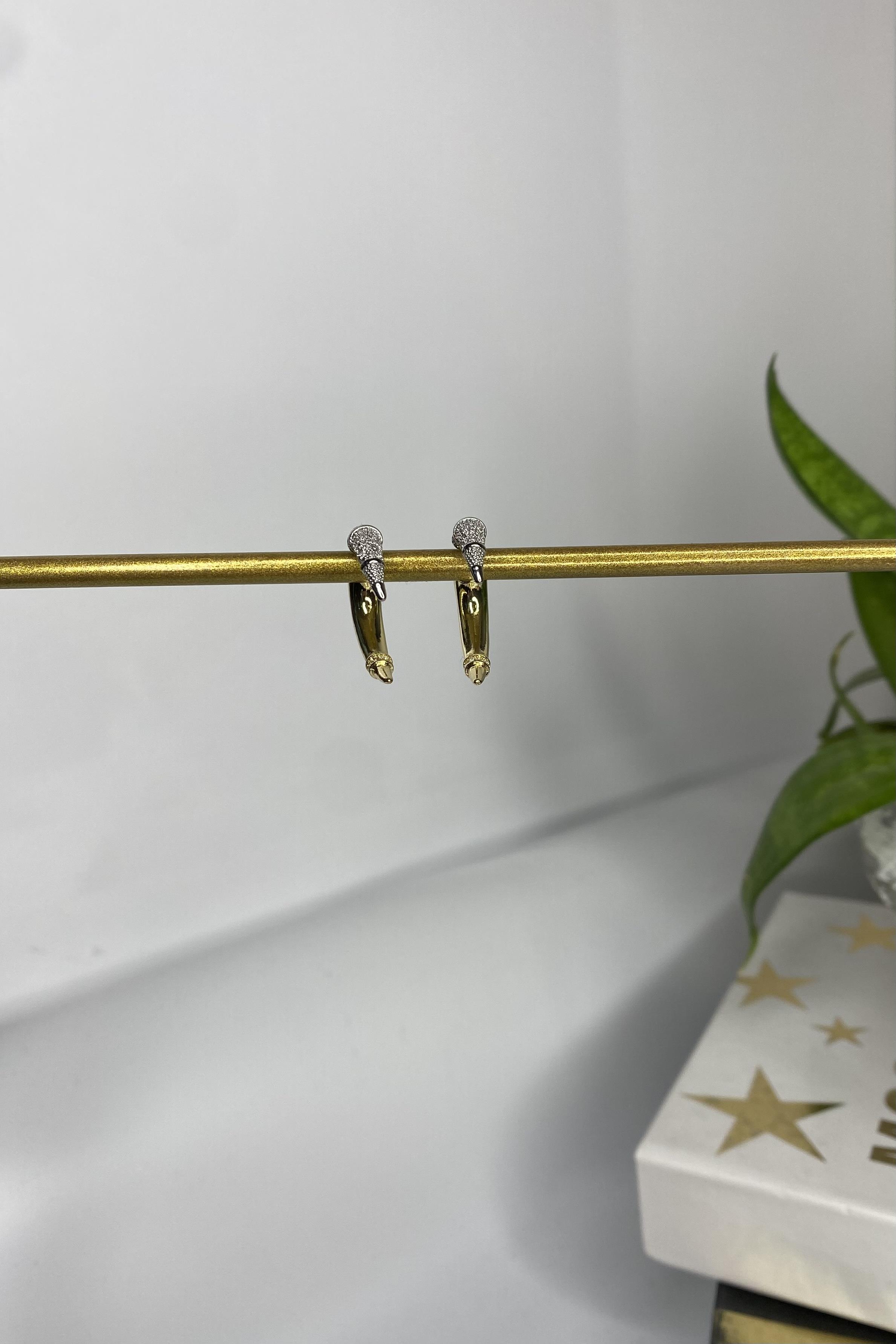 ZİRKON TAŞLI KEMİK KÜPE