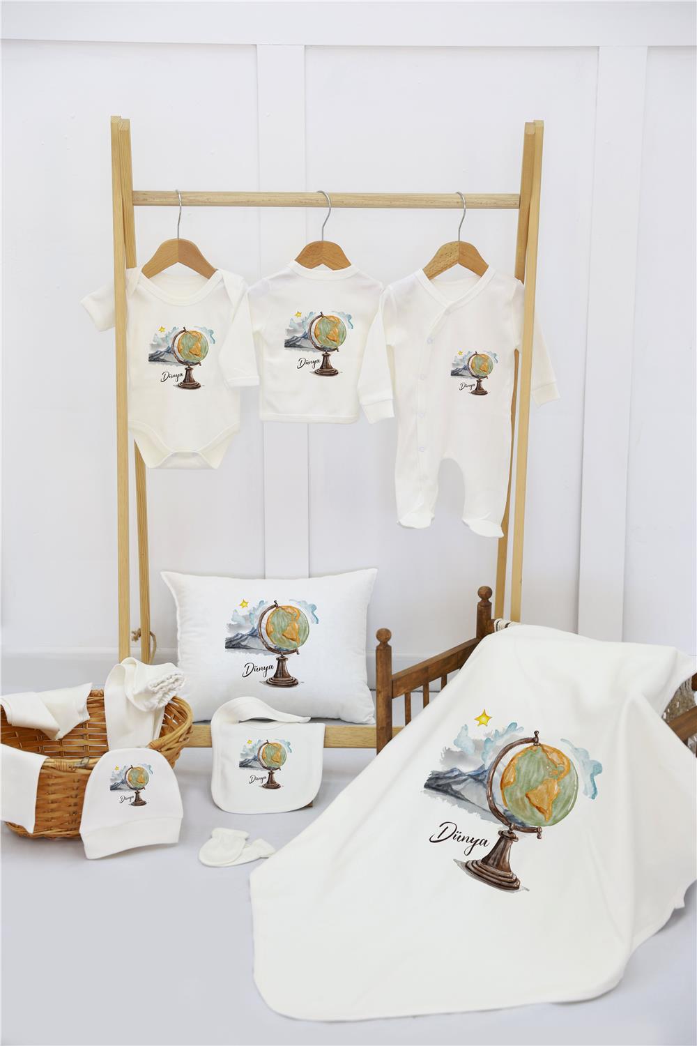 Çiçek Çelenk Desenli 11'li İsimli Organik Hastane Çıkış Seti