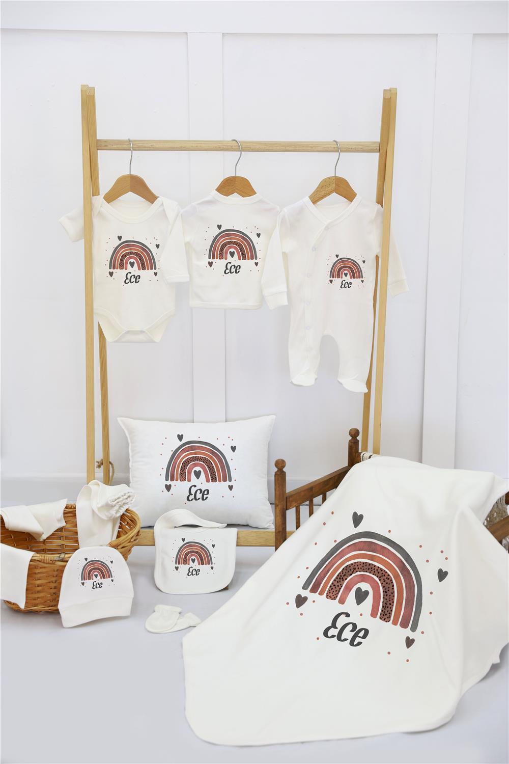 Çiçek Çelenk Desenli 11'li İsimli Organik Hastane Çıkış Seti