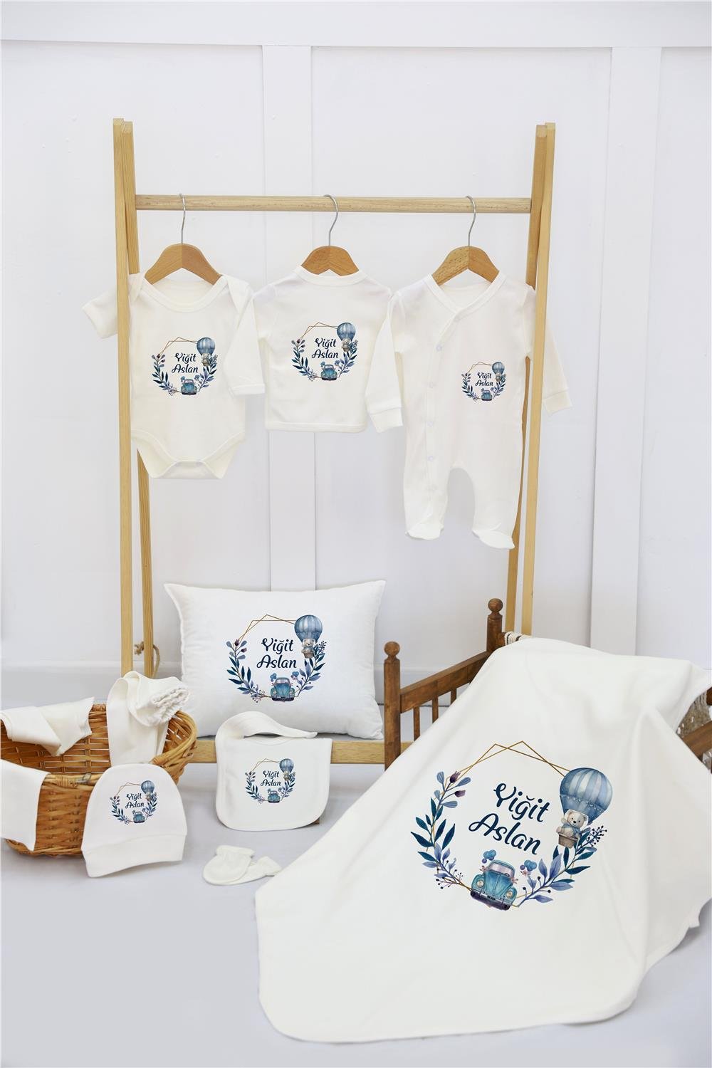 Fil ve Gökkuşağı Desenli 11'li İsimli Organik Hastane Çıkış Seti 