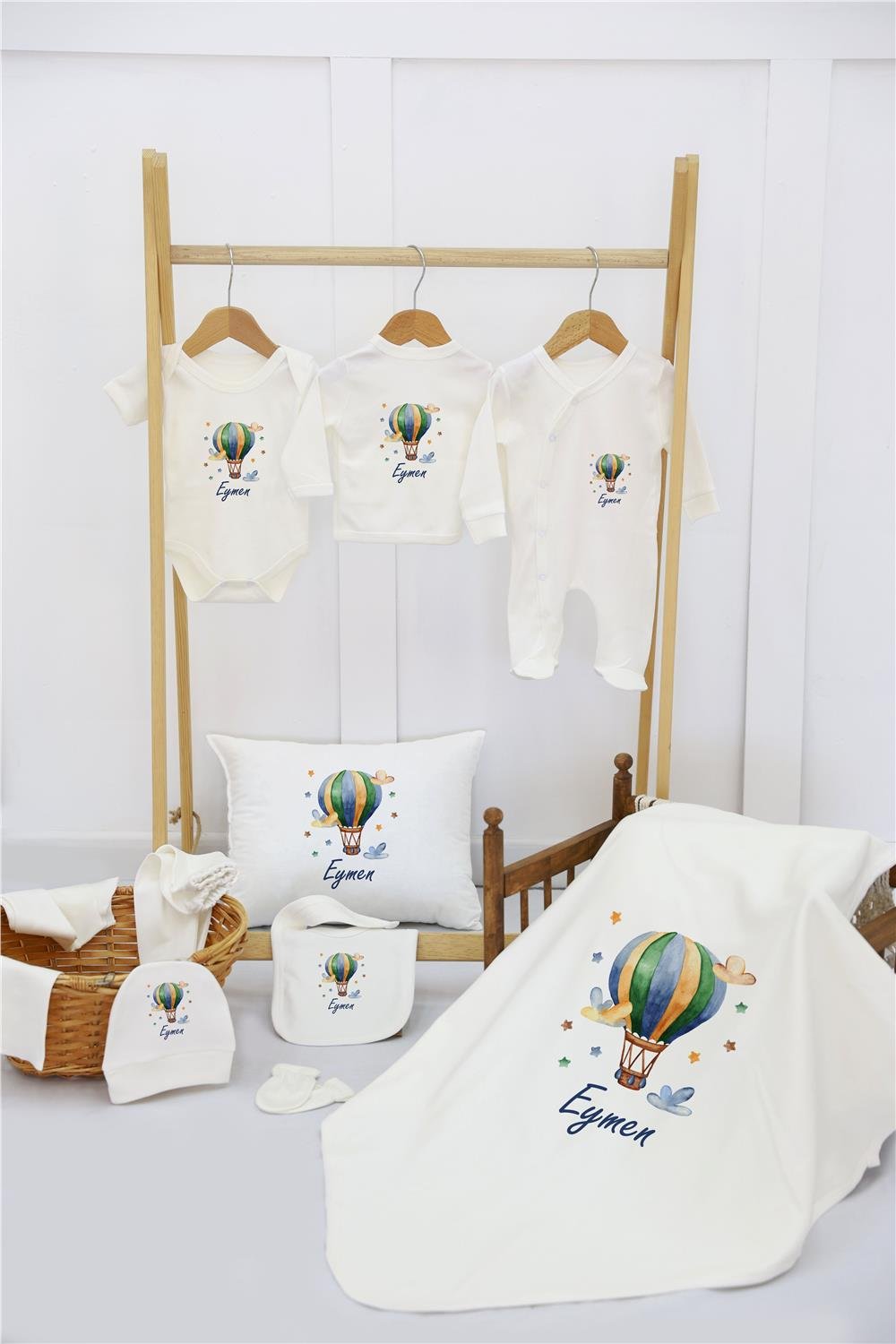 Gökkuşağı Desenli 11'li İsimli Organik Hastane Çıkış Seti