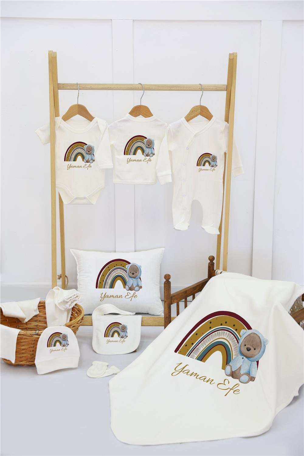 Gökkuşağı ve Aslan Desenli 11'li İsimli Organik Hastane Çıkış Seti