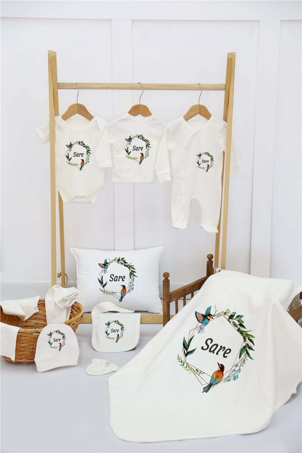 Kız Desenli 11'li İsimli Organik Hastane Çıkış Seti