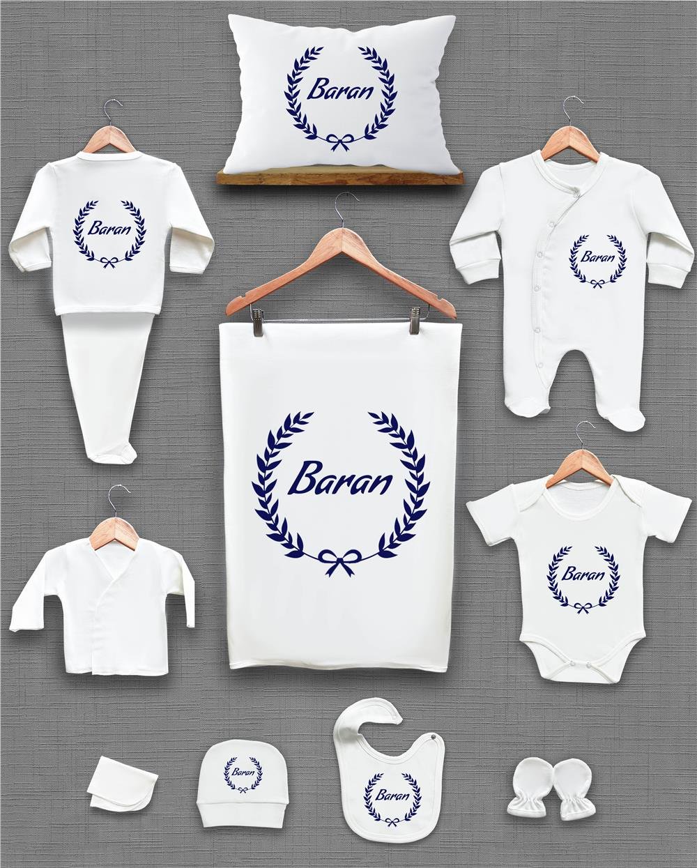 Lacivert Sade Çelenk Desenli 11'li İsimli Organik Hastane Çıkış Seti