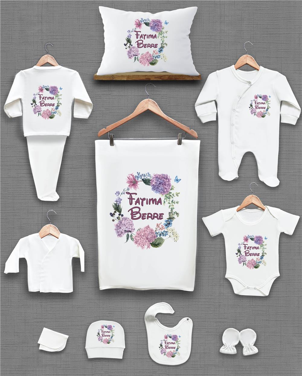 Pembe ve Mor Çiçek Desenli 11'li İsimli Organik Hastane Çıkış Seti