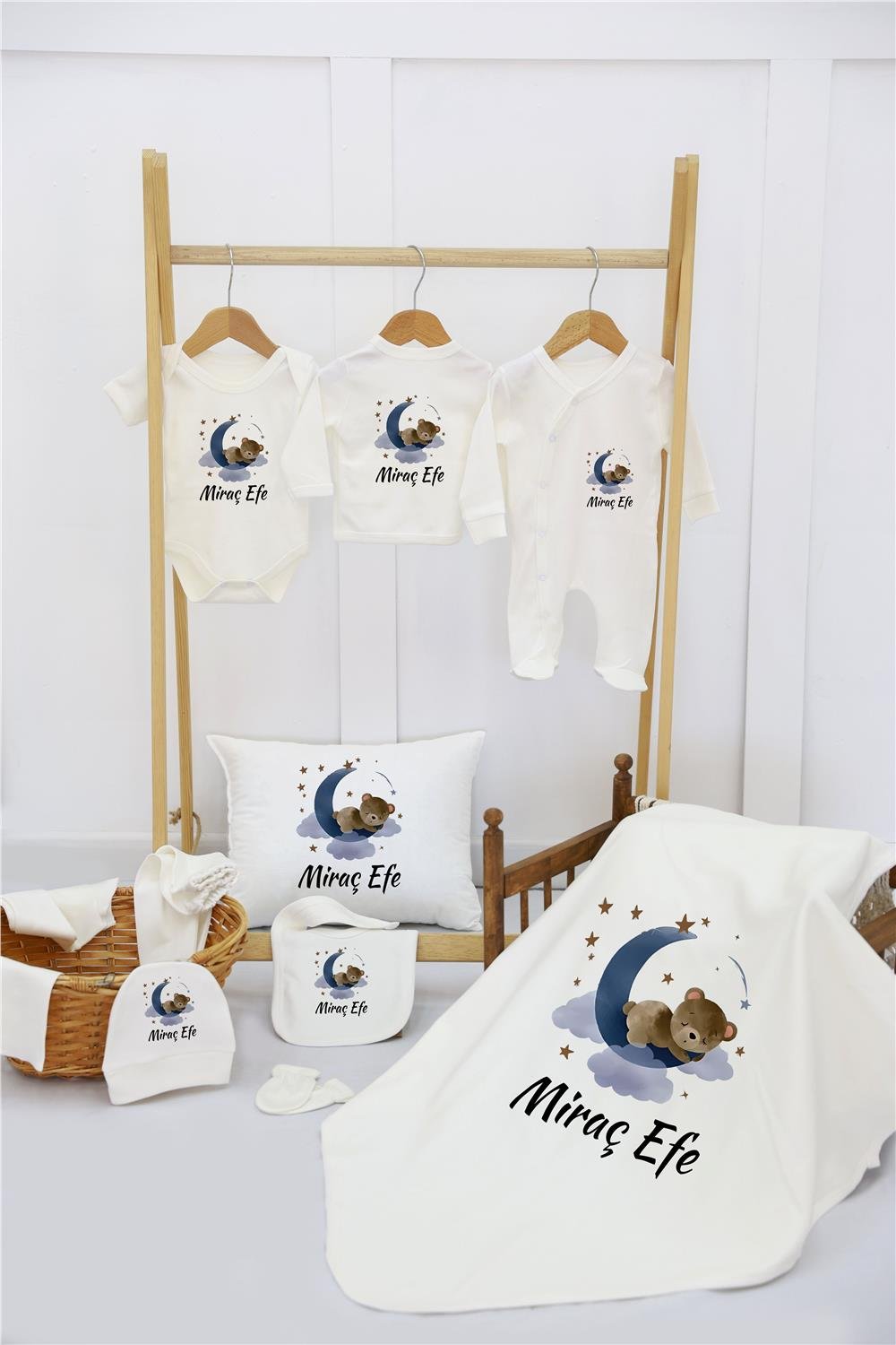 Uçak ve Aslan Desenli 11'li İsimli Organik Hastane Çıkış Seti