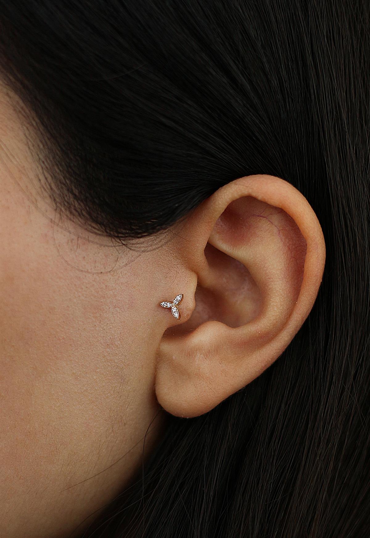 LİA TRAGUS -ak1612