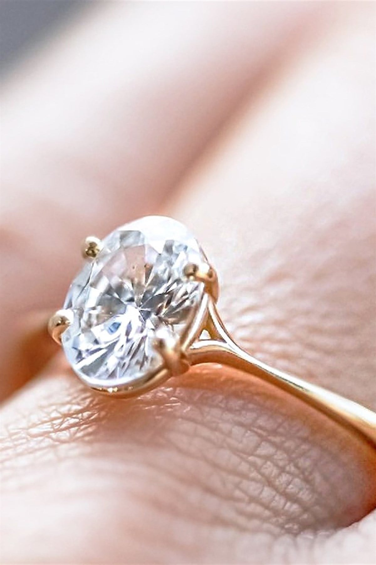 TİFLİS TEK TAS  YÜZÜK - AK812