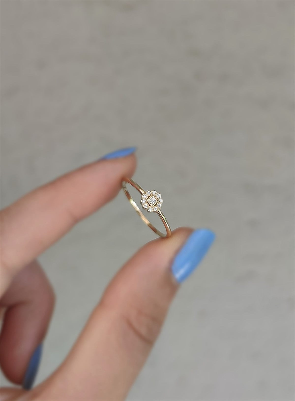 Fiore Minimal Yüzük - AK1337