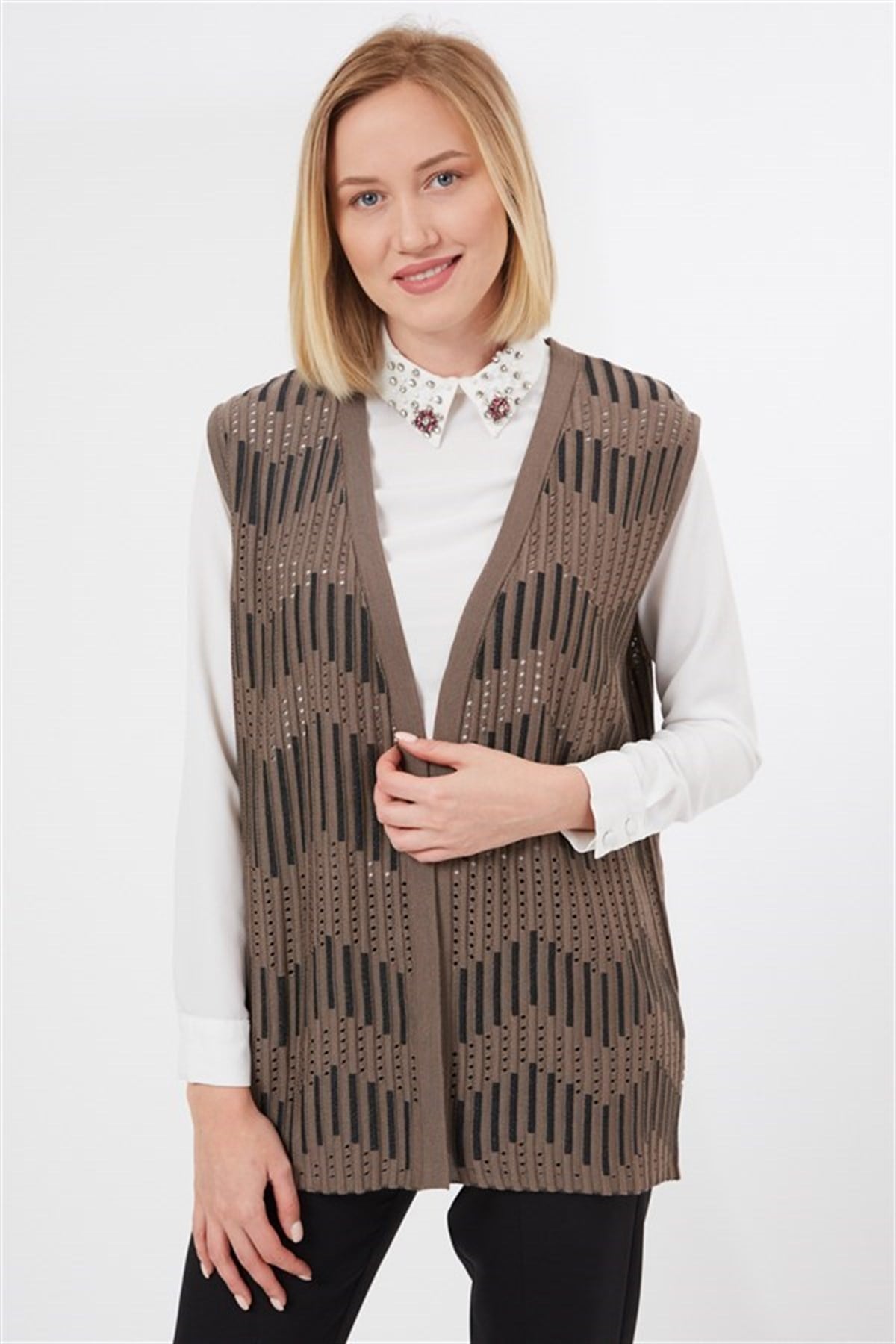 Women's Mink Zigzag Pattern Openwork Vest
