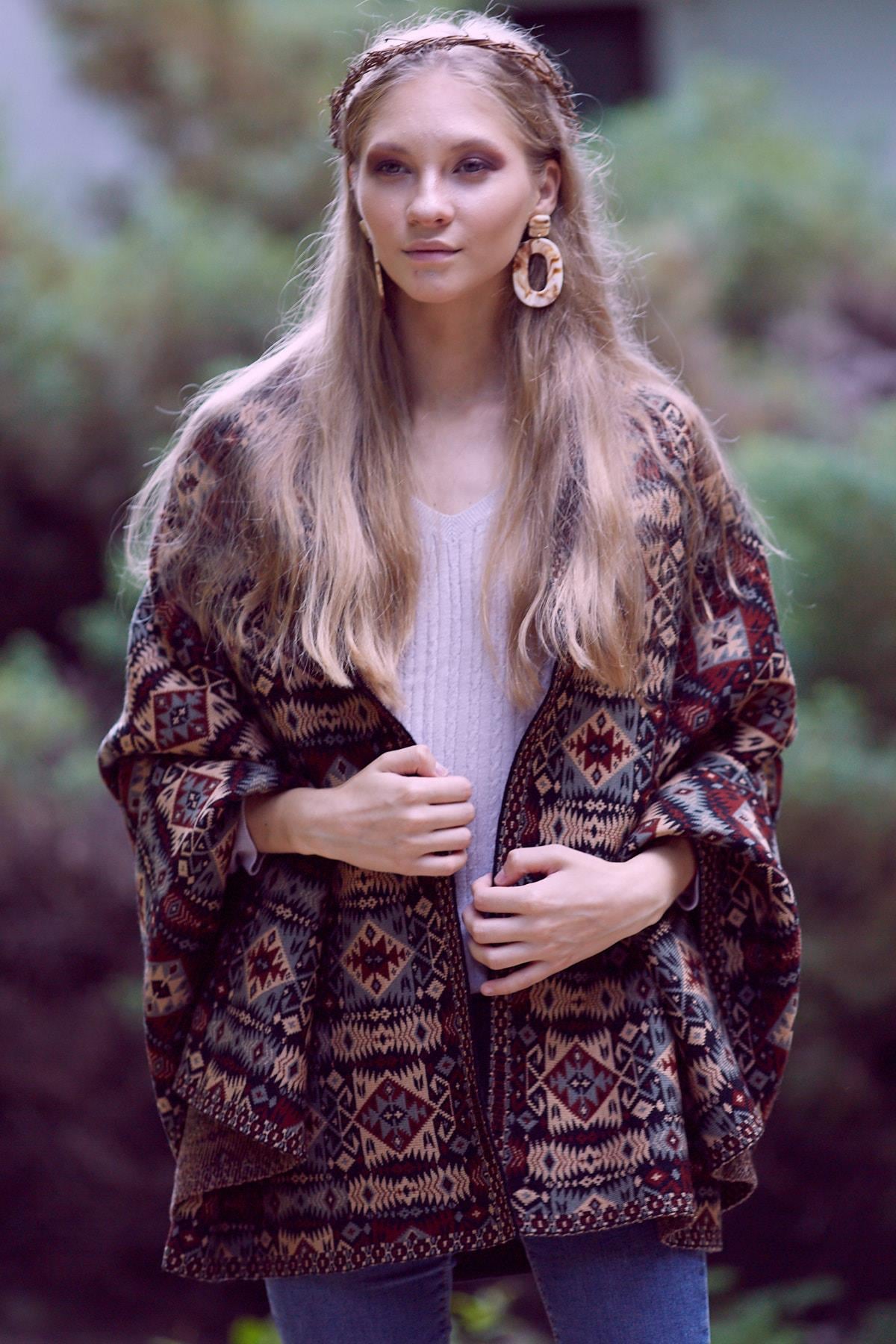 Etnik Desenli Kilim ŞalShawl