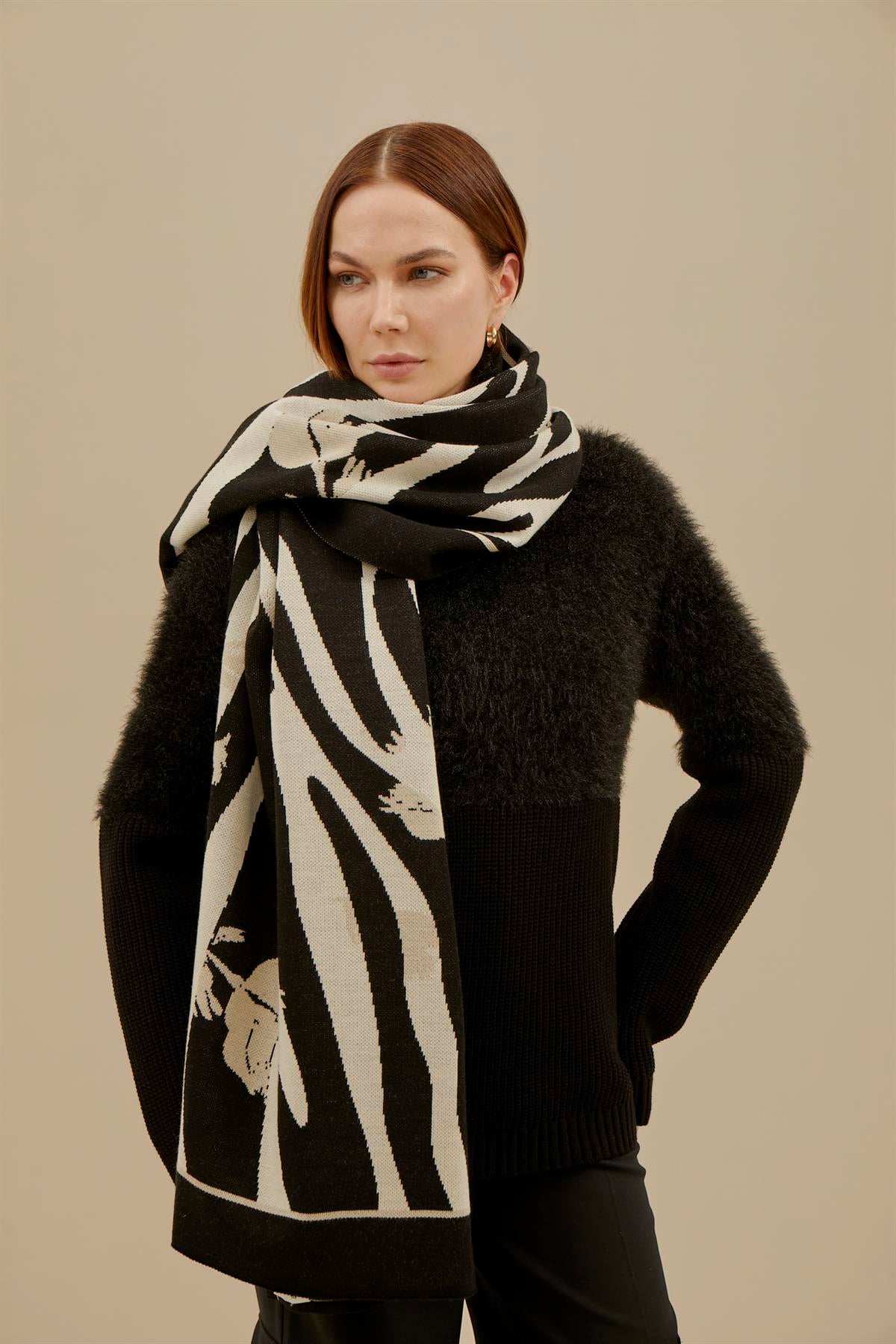 Kadın Siyah Zebra Desenli ŞalShawl