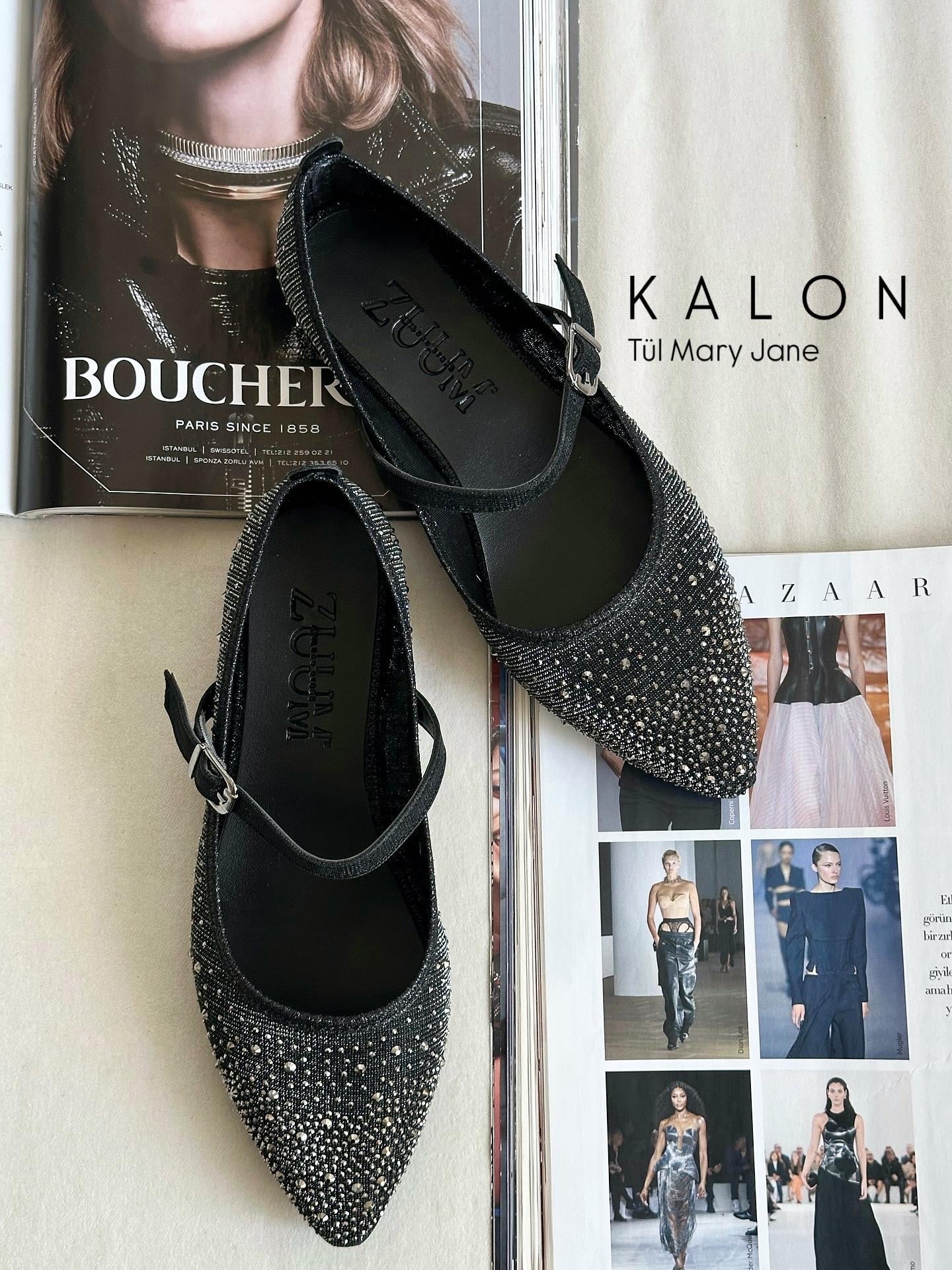 ZUUMBABET & ESPADRİLKalon Sivri Burun Mary Jane Style Kadın Babet - Siyah & Gümüş Taş