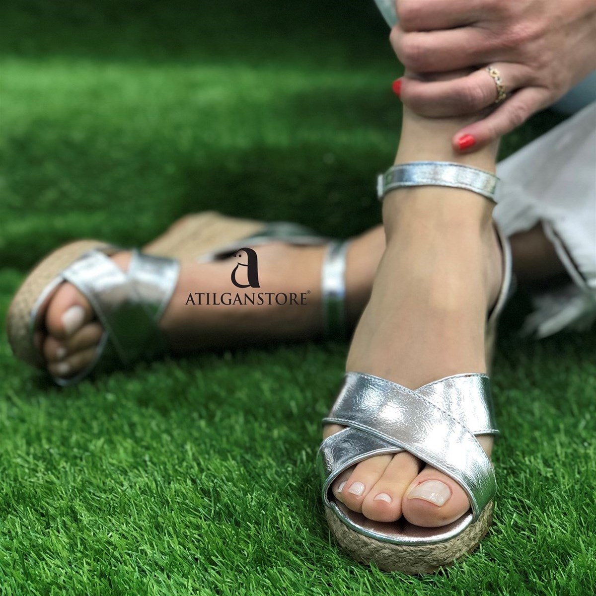Fell Dolgu Topuklu Kadın Ayakkabı - Gümüş