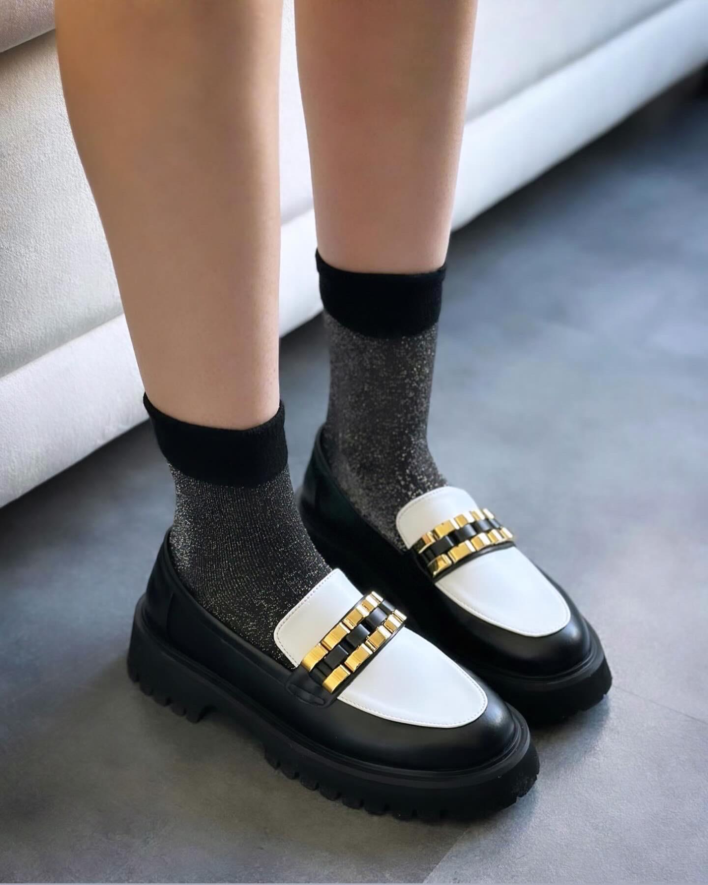 ZUUMMakosen & OxfordMule Kadın Makosen  - Siyah Deri & Beyaz Deri