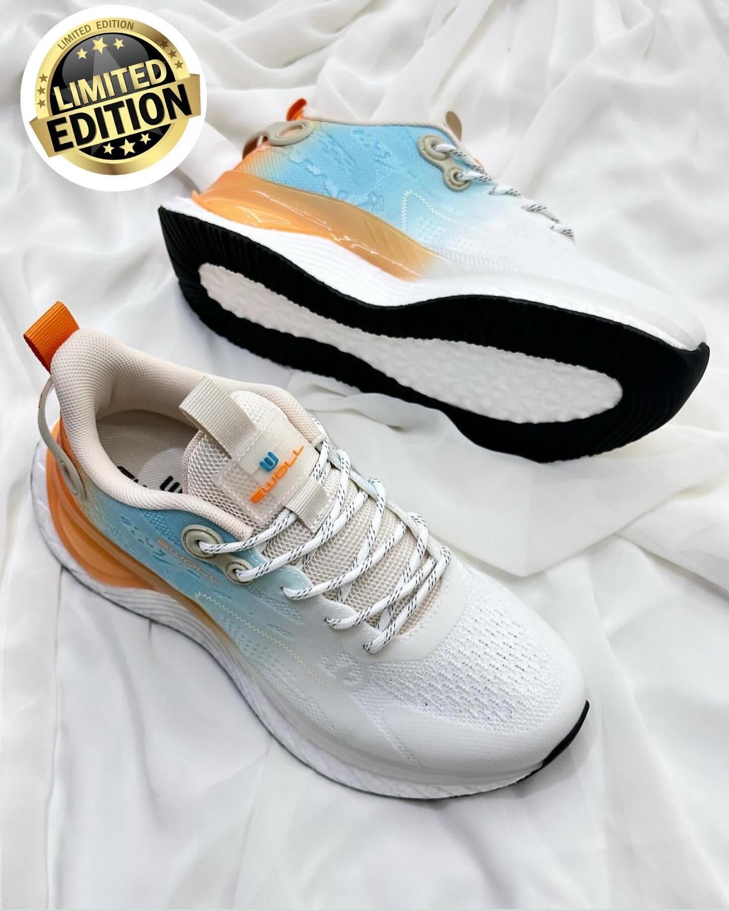 ZUUMSNEAKERVınson Relax Sistem Köpük Taban  Günlük Kadın Sneaker - Beyaz