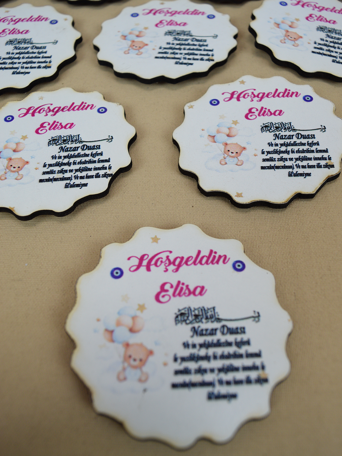 Ana Kuzusu İsme Özel 7 cm Ahşap Magnet 30 Adet 30MY27