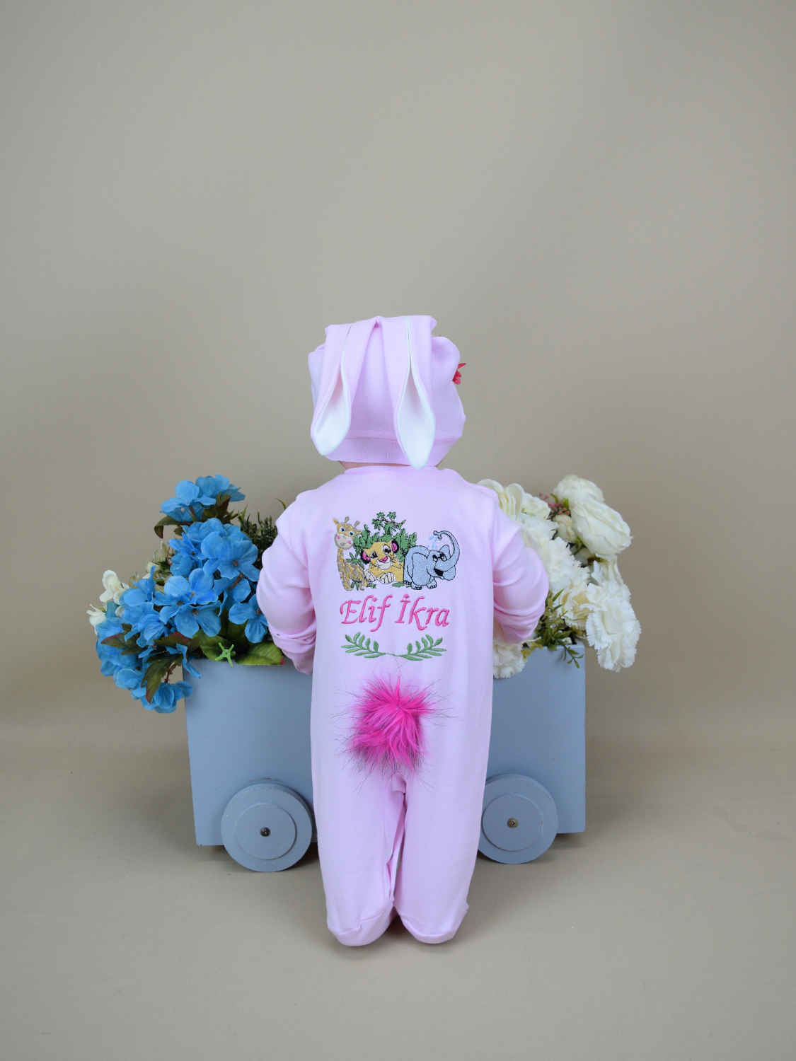 Ana Kuzusu İsme Özel Havyan Desen Tulum Seti Nakışlı Tavşan 3HDL61