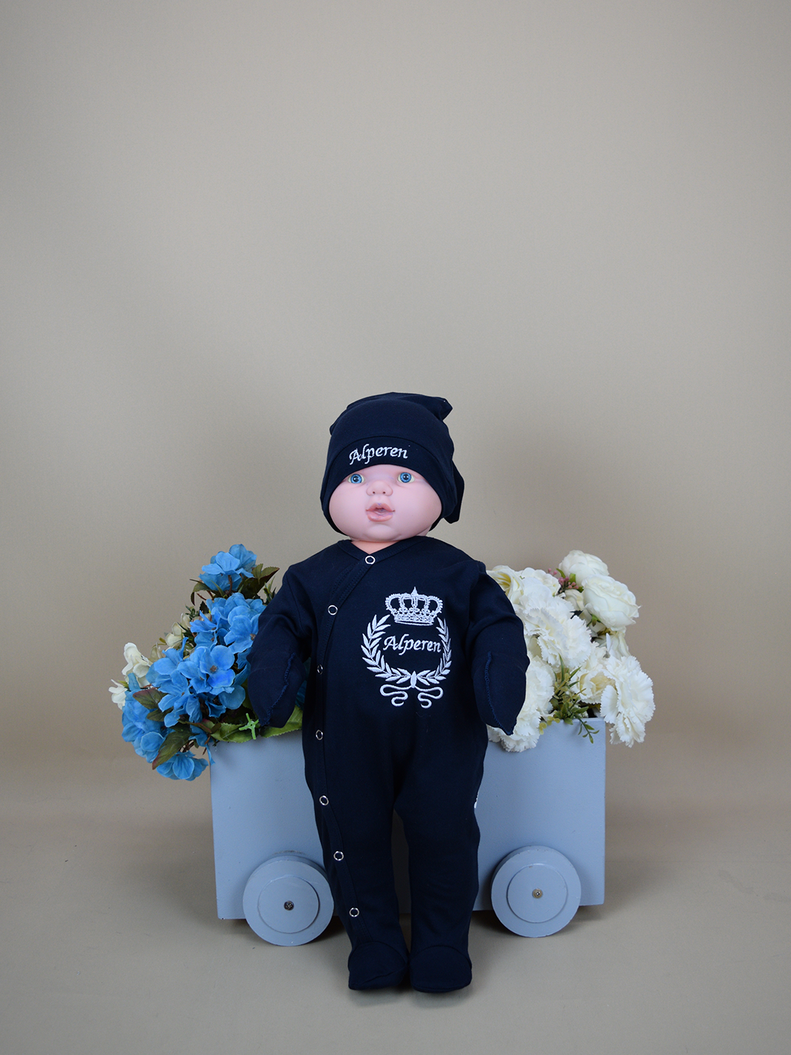 Ana Kuzusu İsme Özel Kral Çelenk Desen Tulum Seti Nakışlı Tavşan 3GKRL60