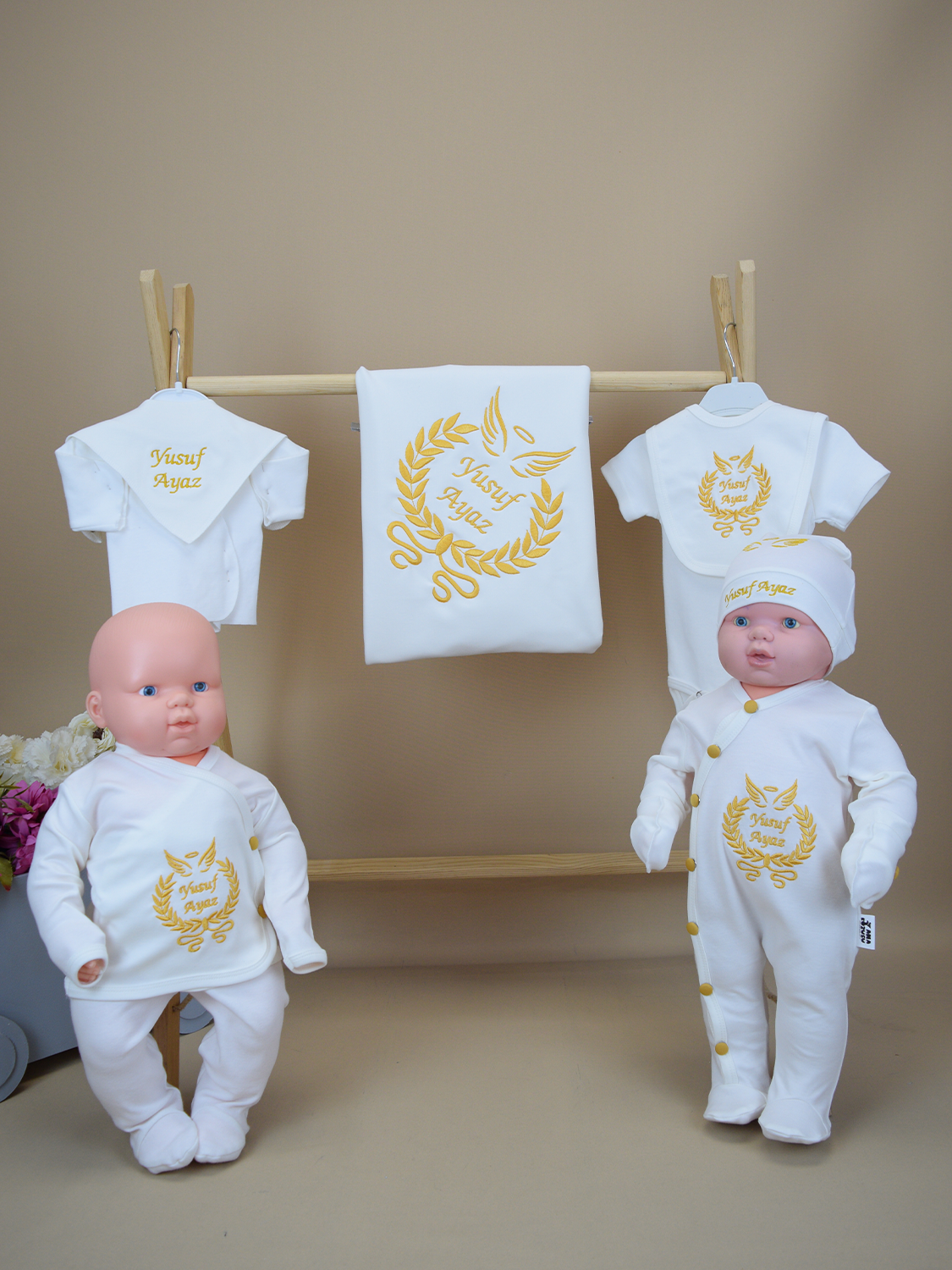 Ana Kuzusu İsme Özel Nakış Hastane Çıkışı İsim Çelenk Melek Desen  10SÇMLK24