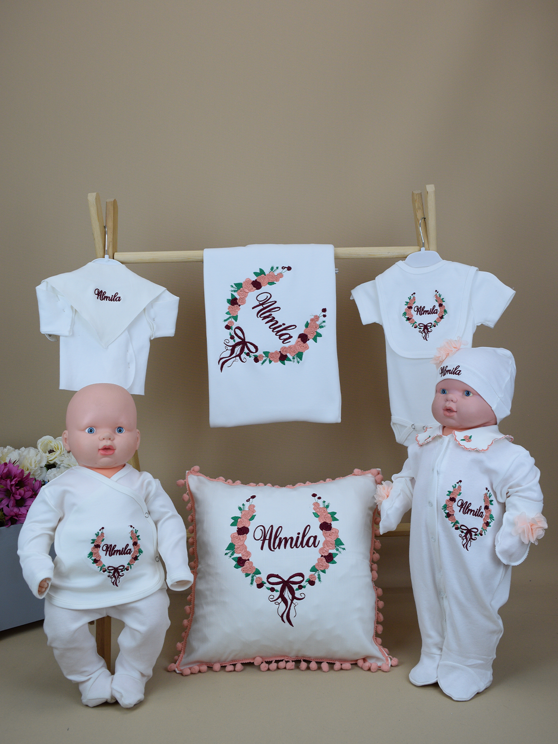 Ana Kuzusu İsme Özel Nakış Hastane Çıkışı Çiçek Çelenk Çelenk   Yastık Yakalı Set11ÇÇSÇ28