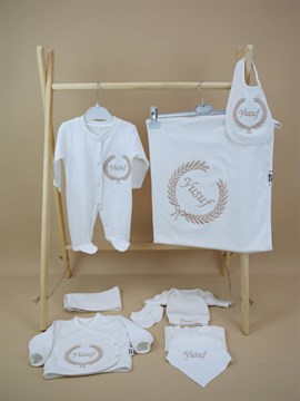 Ana Kuzusu İsme Özel Hastane Çıkışı Çelenk  10SCT83