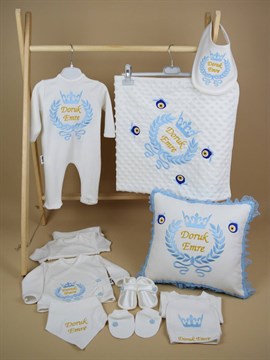 Ana Kuzusu İsme Özel Hastane Çıkışı Nohut Battaniye  Fiyonklu Nazar Boncuklu Çelenk Taç Yastık Patik 11SFT61