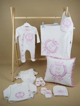 Ana Kuzusu İsme Özel Hastane Çıkışı Nohut Battaniye Fiyonklu Çelenk Taç Yastık Patik 10SFT71