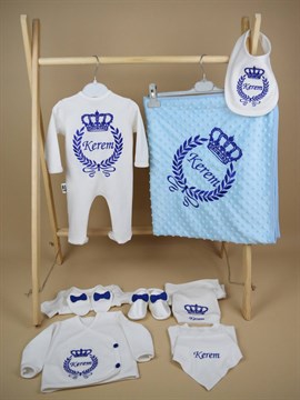 Ana Kuzusu İsme Özel Hastane Çıkışı Nohut Battaniye Fiyonklu Çelenk Taç Patik 10SFT75