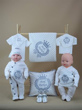 Ana Kuzusu İsme Özel Hastane Çıkışı  Nohut Battaniye Çelenk Taç Yastık Tavşan  10SCT74