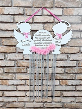 Ana Kuzusu İsme Özel Melek Figürlü Ahşap Kapı Süsü 1KPM01