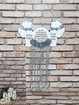 Ana Kuzusu İsme Özel Melek Figürlü Ahşap Kapı Süsü 1KPM01