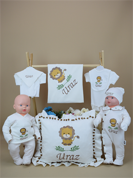 Ana Kuzusu İsme Özel Nakış Hastane Çıkışı Battaniye Aslan Desen  Fırfırlı Yastık Yakalı Set11ASLÇ28