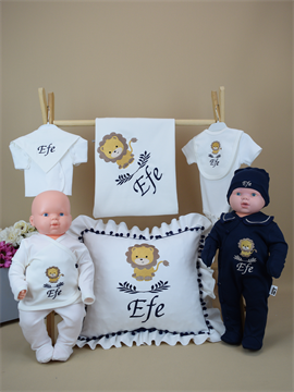 Ana Kuzusu İsme Özel Nakış Hastane Çıkışı Battaniye Aslan Desen  Fırfırlı Yastık Yakalı Set11ASLÇ29